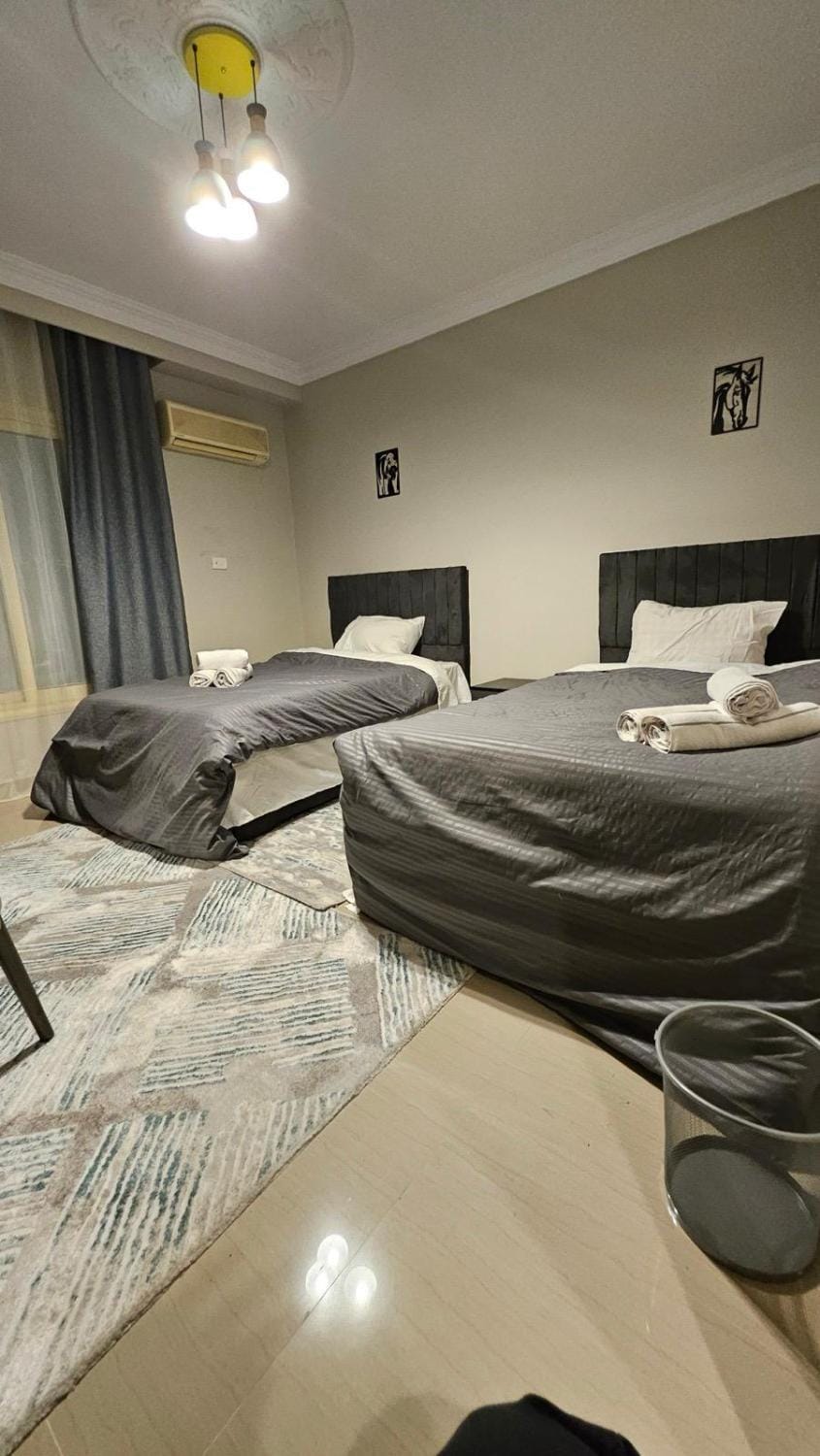 ZLATO Pyramids View Tours & Apartments Apartment in Egypt