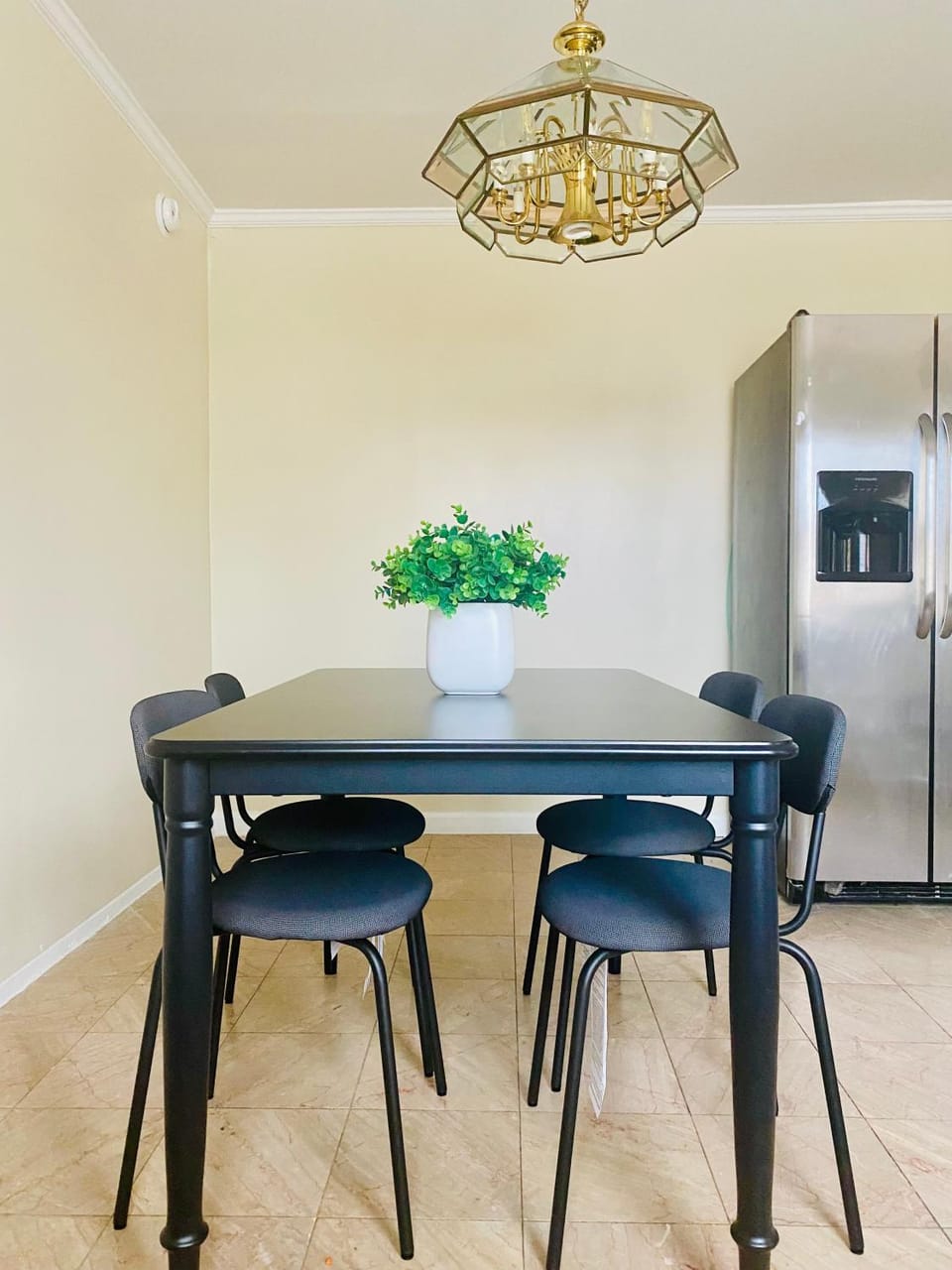 1 bedroom patio view with shared bathroom #2 Bed and Breakfast in Laurel