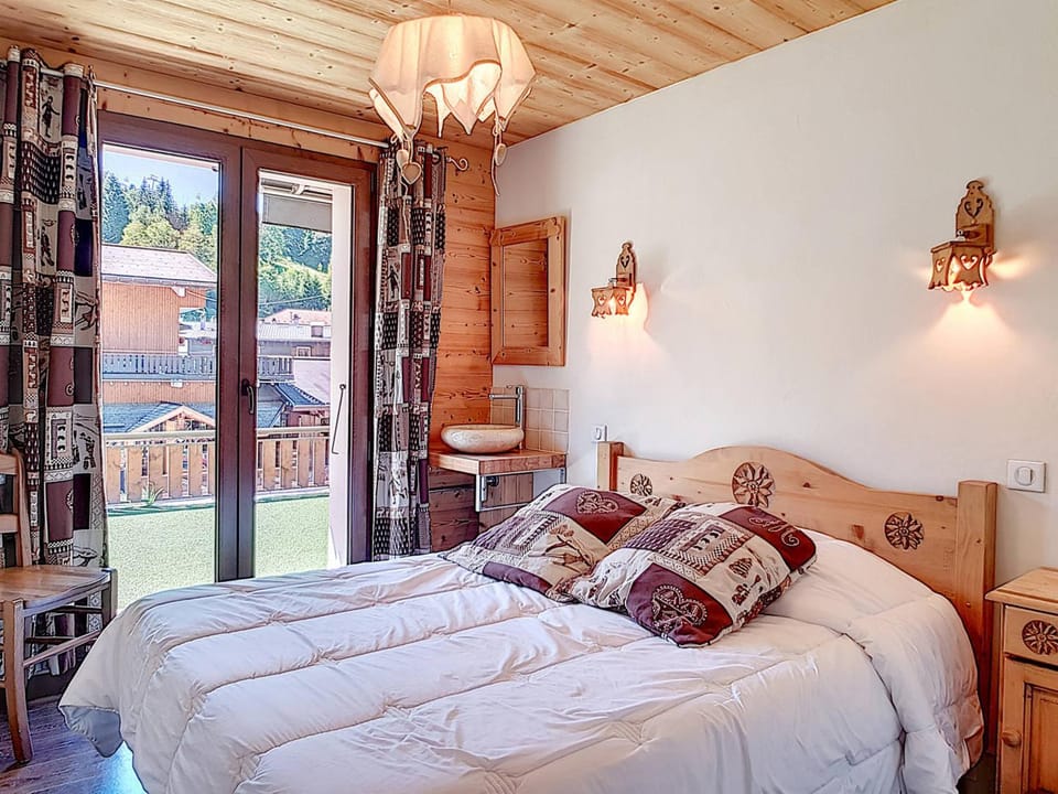 Appartement à La Clusaz - 6 pers, 3 ch, terrasse, animaux admis - FR-1-818-49 Apartment in La Clusaz