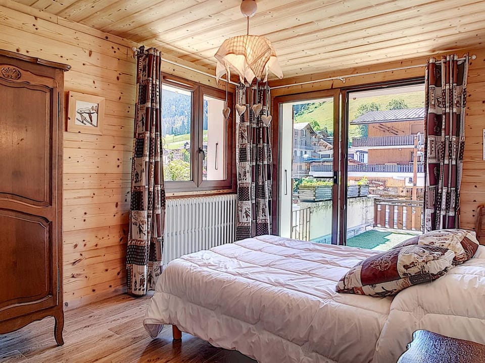 Appartement à La Clusaz - 6 pers, 3 ch, terrasse, animaux admis - FR-1-818-49 Apartment in La Clusaz