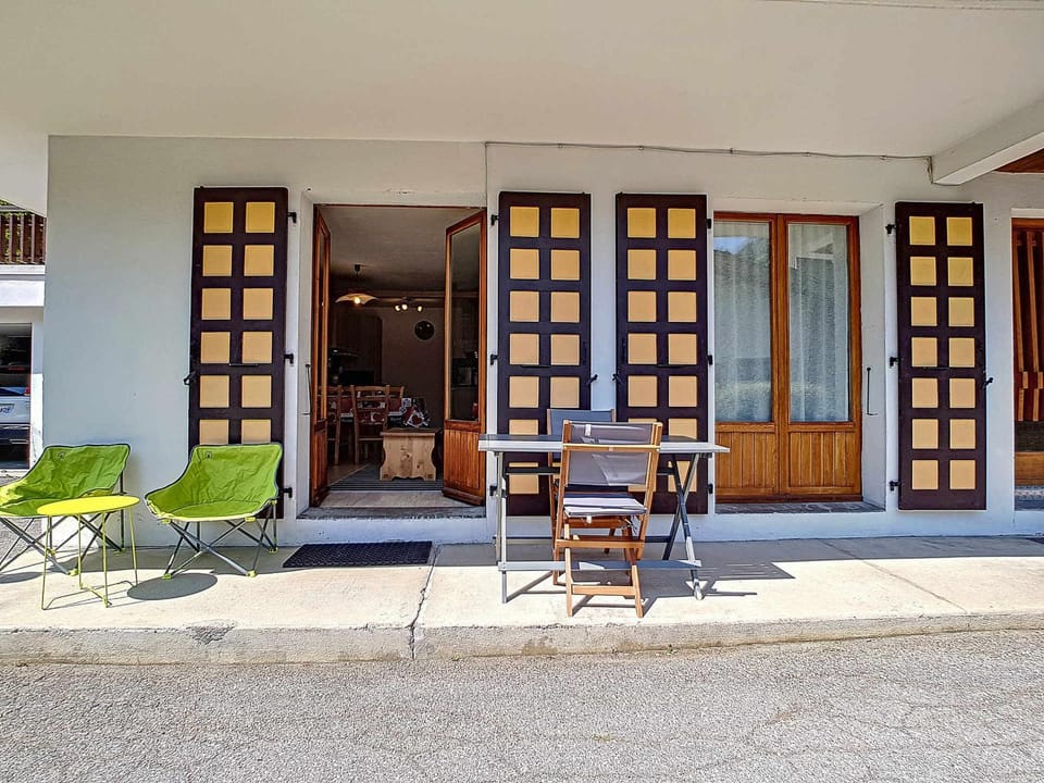 Appartement 4 pers à La Clusaz avec terrasse et animaux admis Apartment in La Clusaz