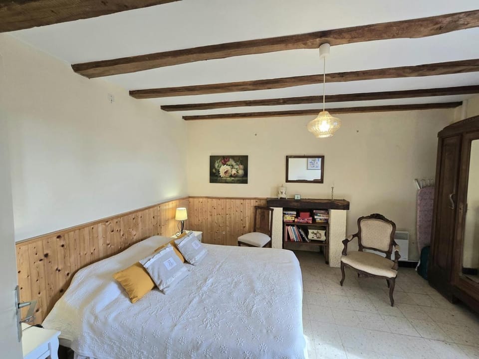 Charmante maison nature avec parking et animaux acceptés Country House in Nouvelle-Aquitaine