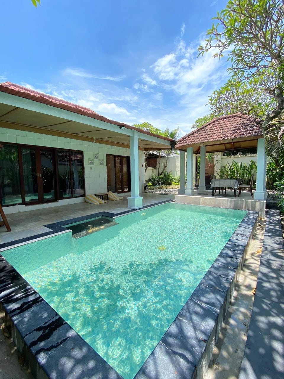 Pool view, Swimming pool