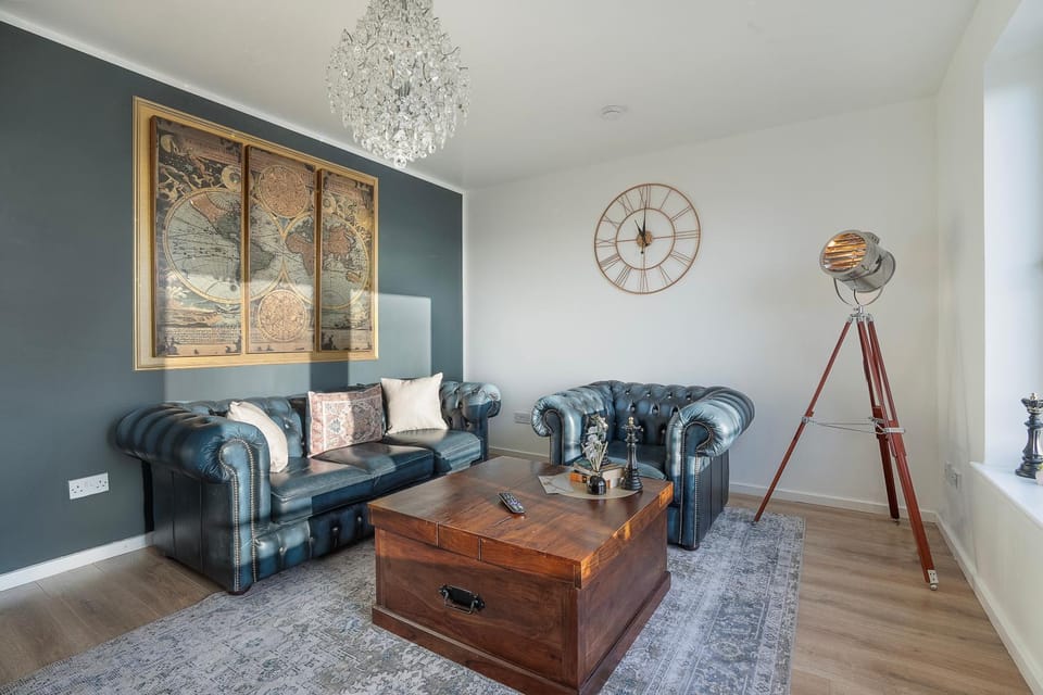 Living room, Seating area
