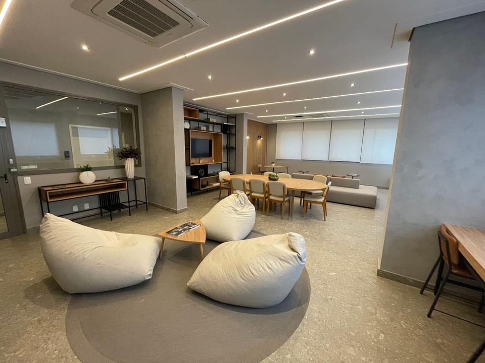 Business facilities, Seating area, Area and facilities