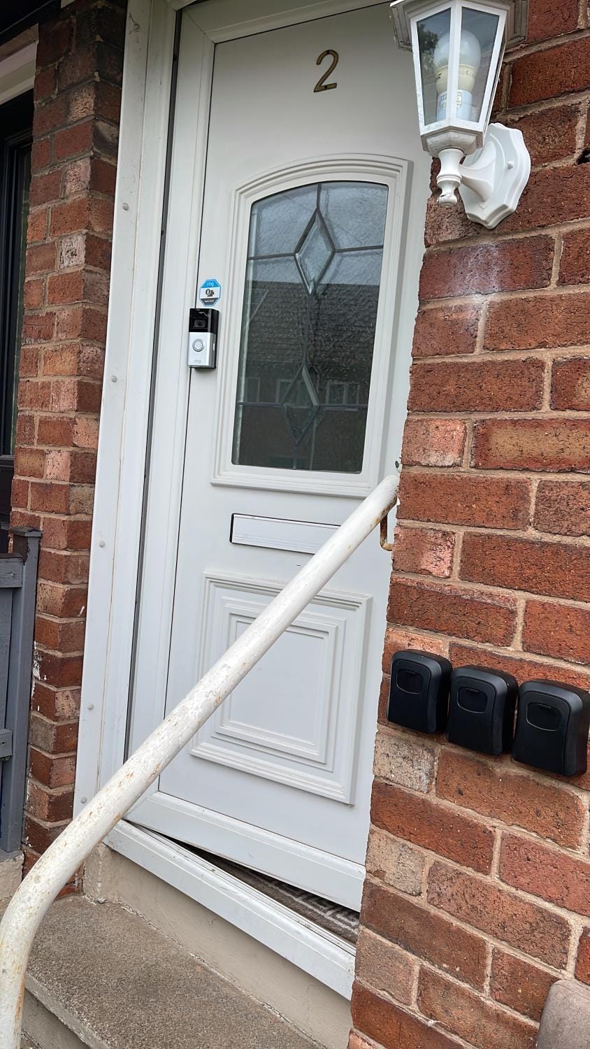 Lodge Park - 2 minutes walk to Stoke Hospital Vacation rental in Newcastle-under-Lyme