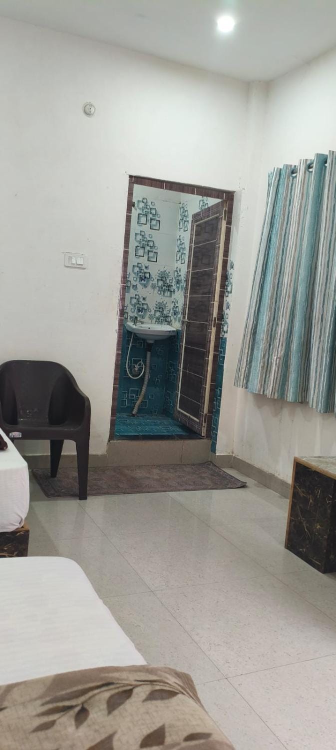 Varanasi Paying Guest House ,Assi Ghat Bed and Breakfast in Varanasi