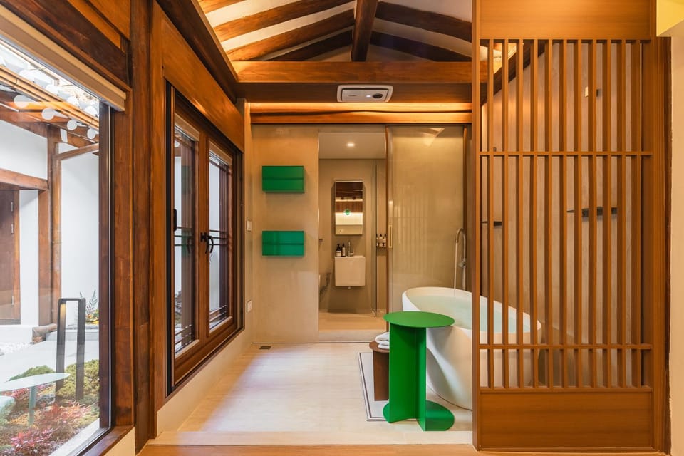 Bathroom, Bath