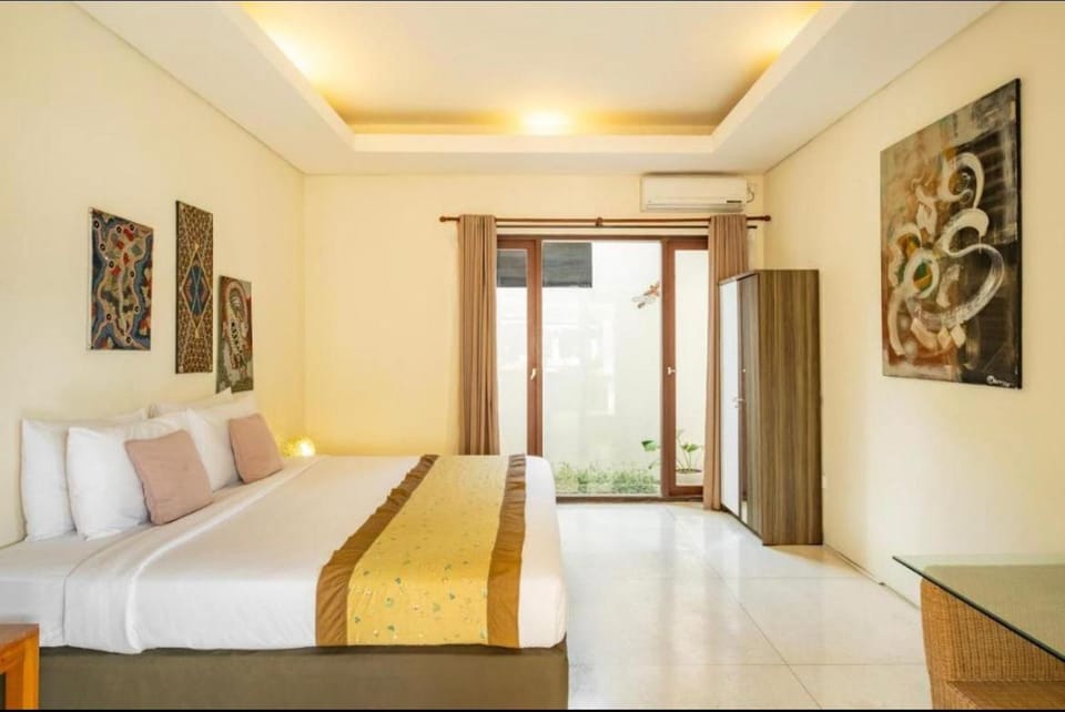 4 Bedroom Private Villa Umalas 2 Villa in North Kuta