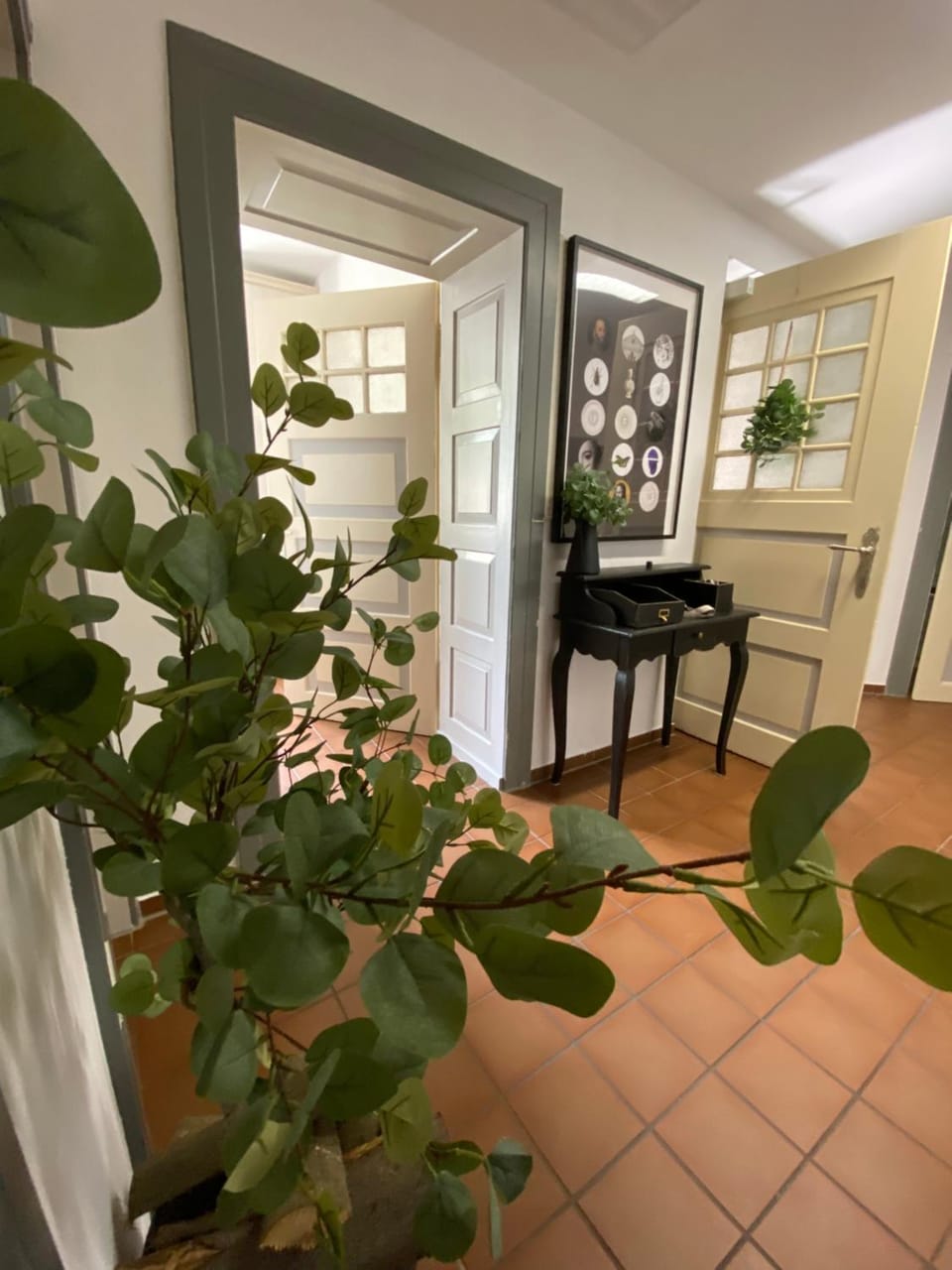 Schloss Nidda - FeWo mit Privatgarten, Fellnasen willkommen! Apartment in Hesse