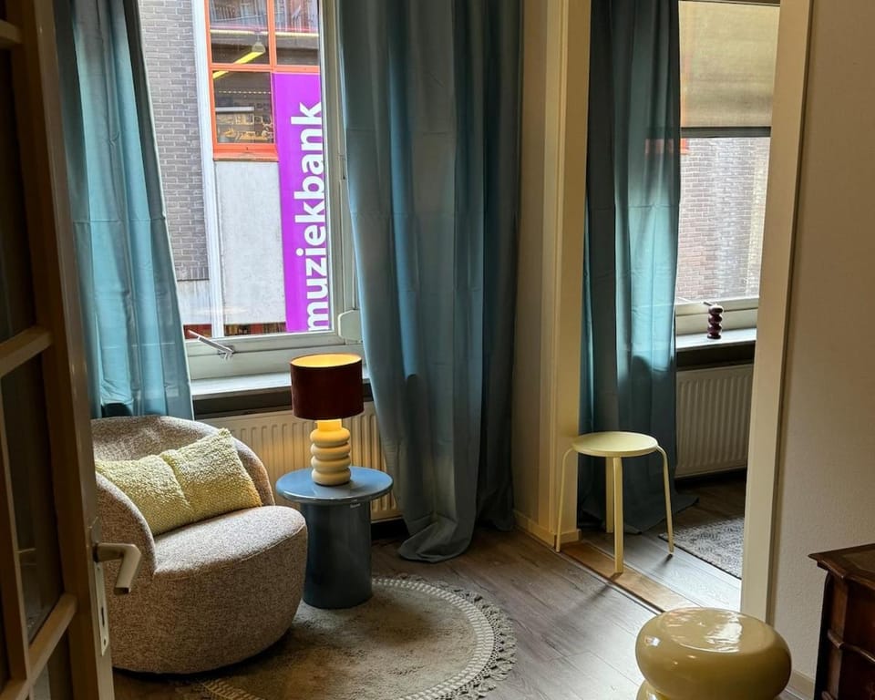 Retro Apartment Shared Stay & Go Enschede Apartment in Enschede