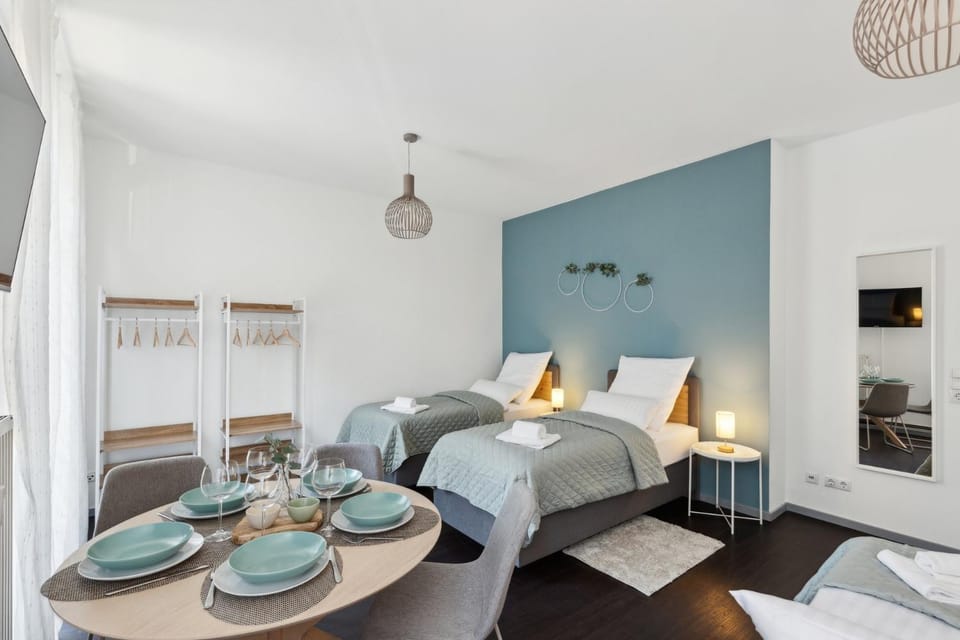 Living room, Photo of the whole room, Bedroom, Food, furniture