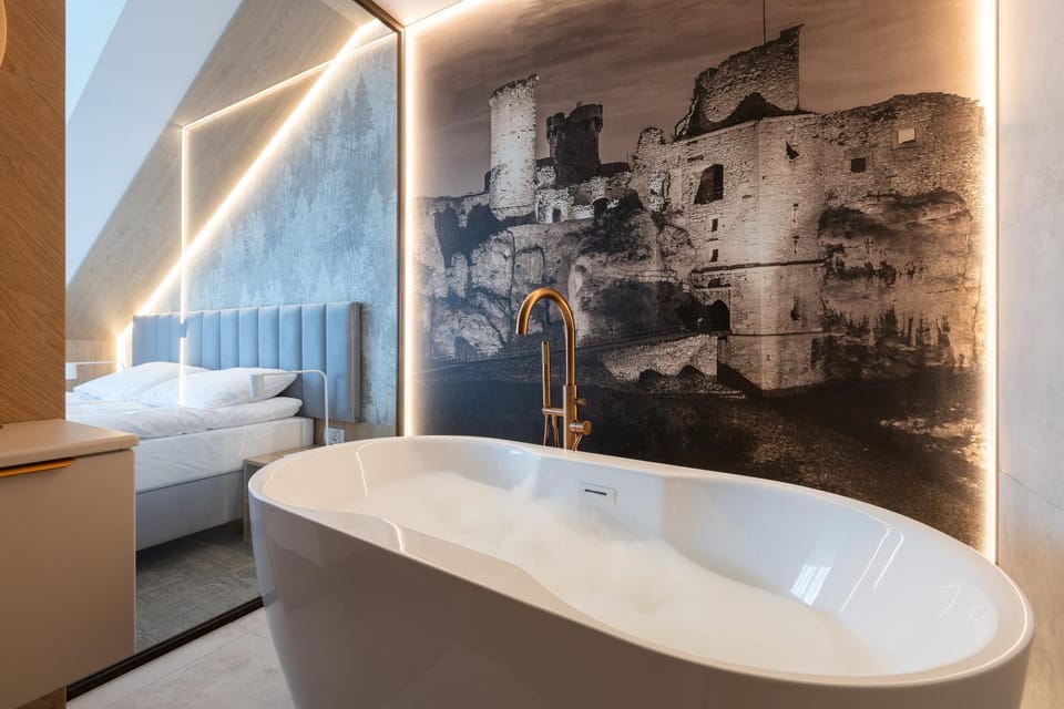 Bathroom, Bath