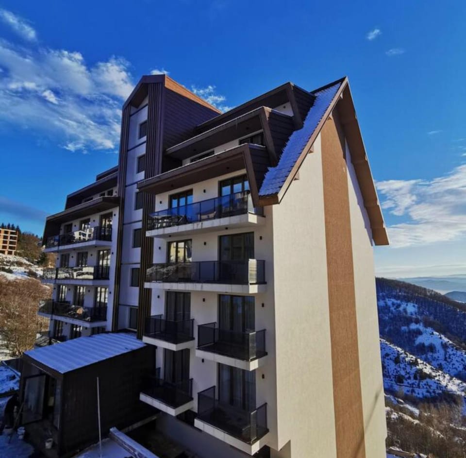 Monte Kop Apartment in Serbia