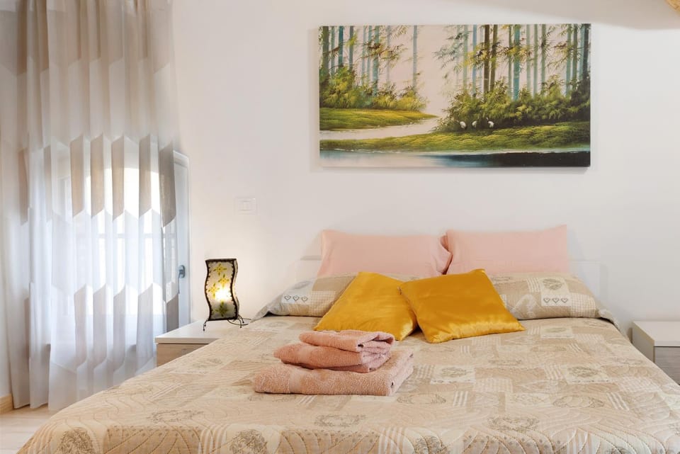 Living room, Bedroom