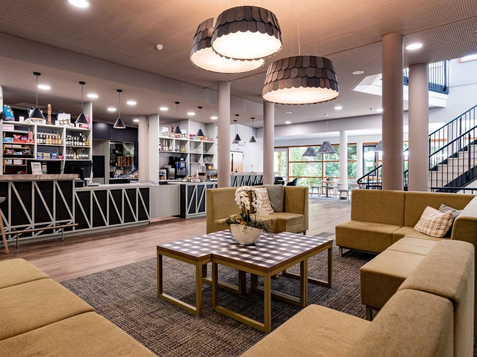 Lounge or bar
