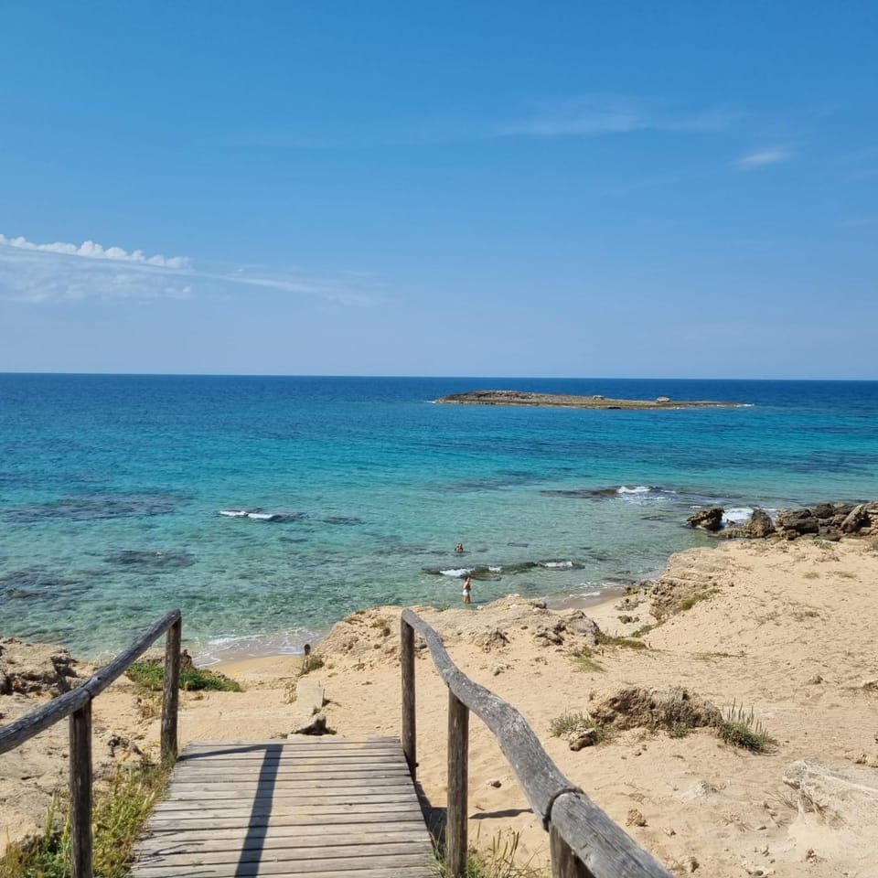 Nearby landmark, Summer, Beach