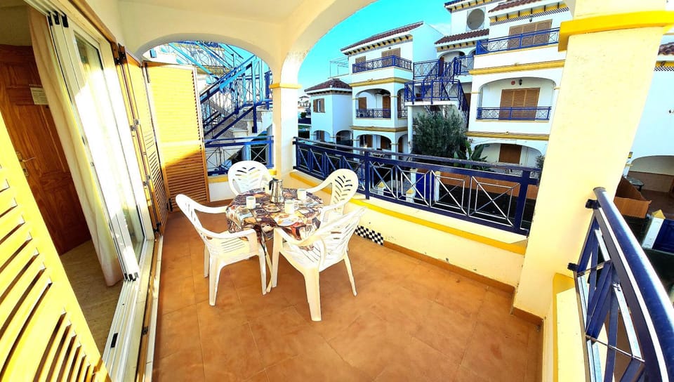 Apartamento dos dormitorios VERAMAR 5 1ª planta Apartment in Andalusia