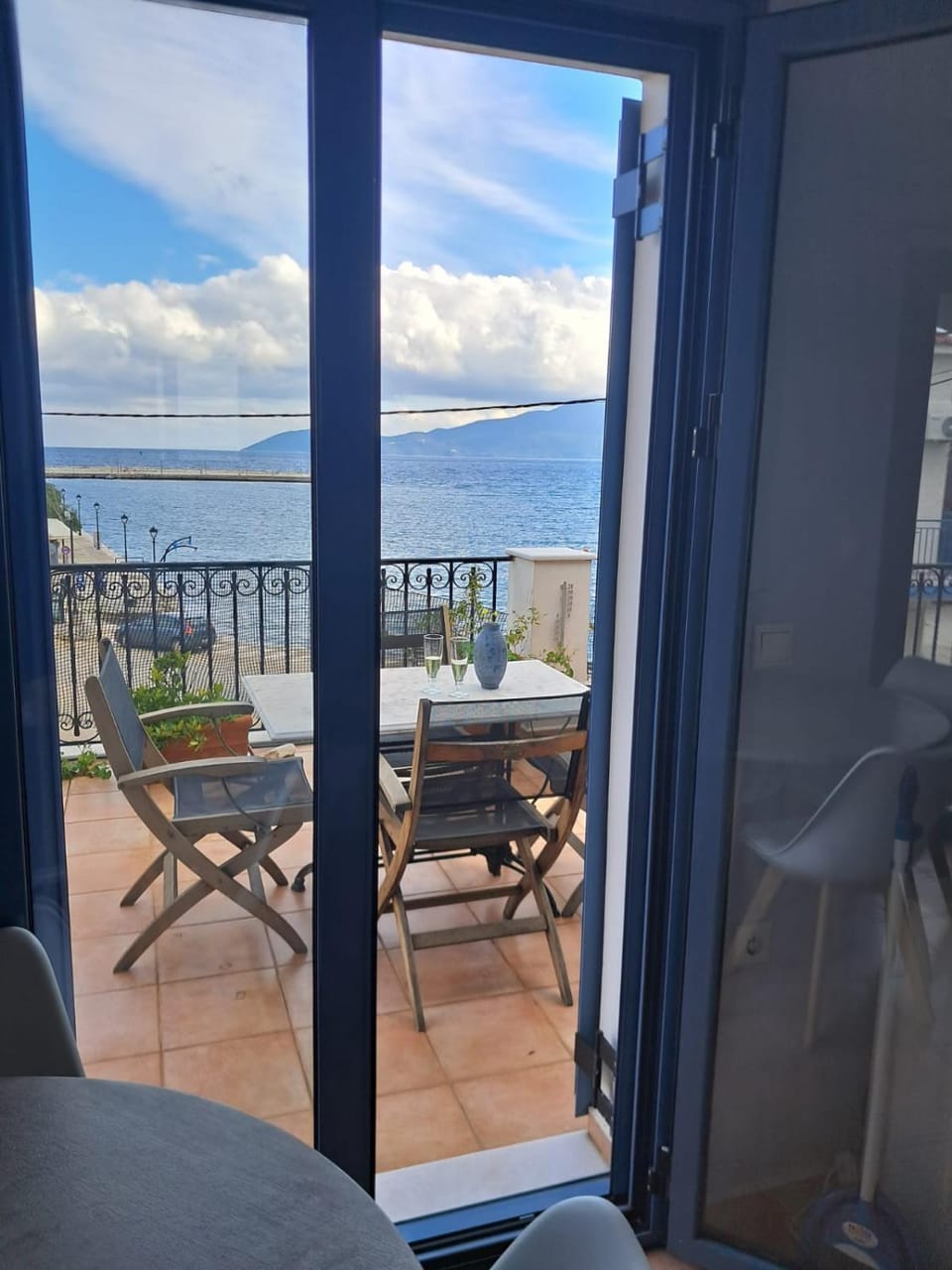 Patio, Day, Natural landscape, View (from property/room), Balcony/Terrace, Living room, Dining area, Sea view