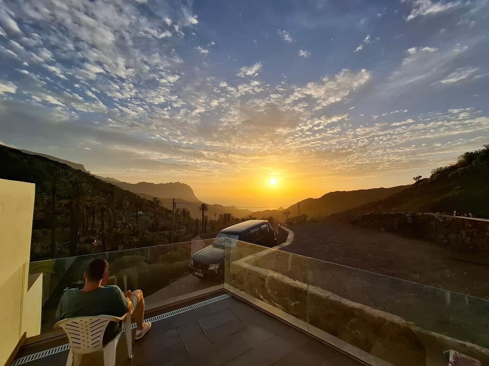 Neighbourhood, Natural landscape, Mountain view, Sunset