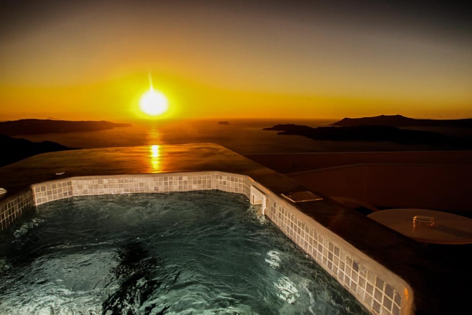 Patio, Hot Tub, Balcony/Terrace, Sea view