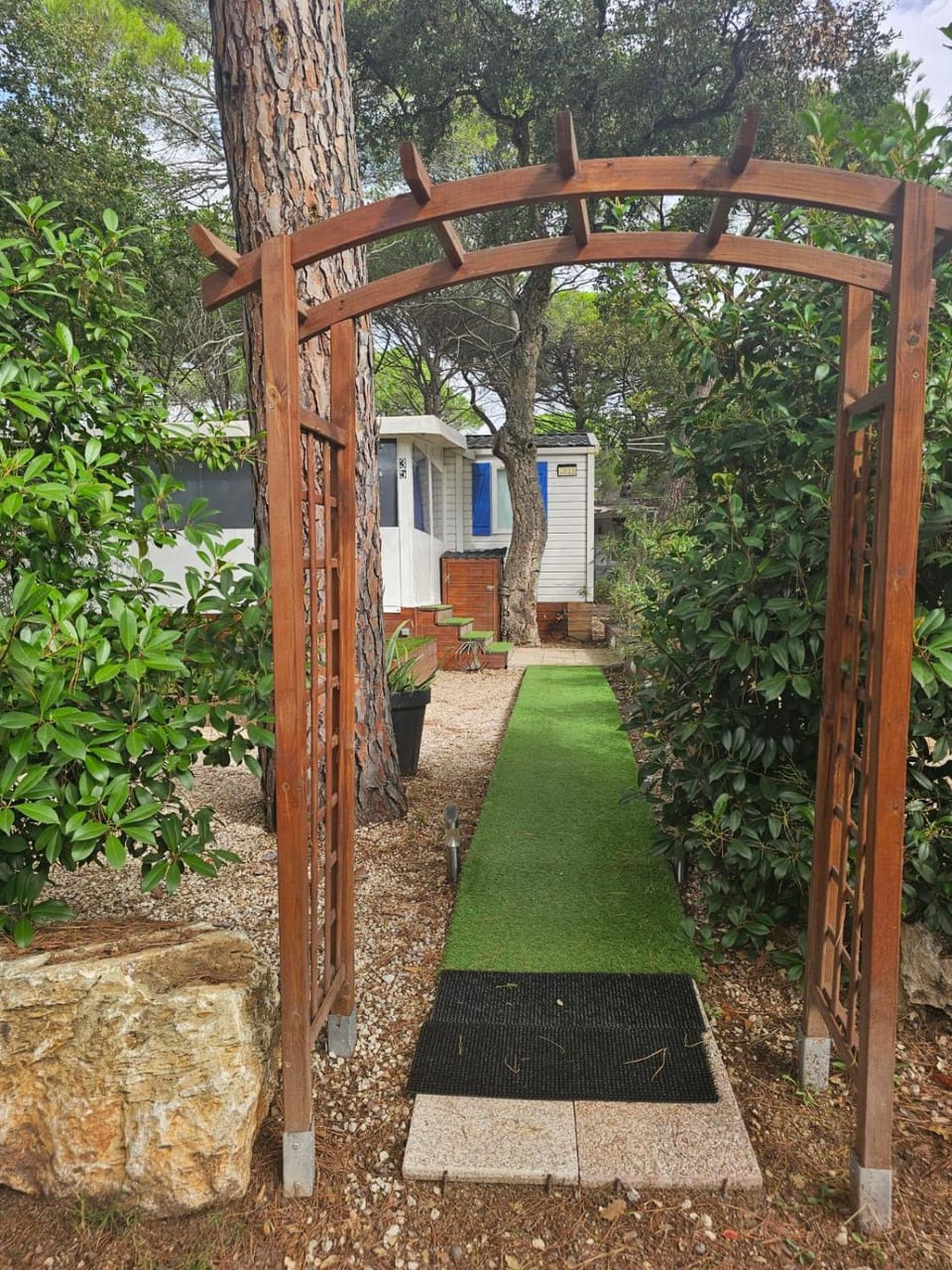 Mobil home camping L'OASIS Chalet in Roquebrune-sur-Argens