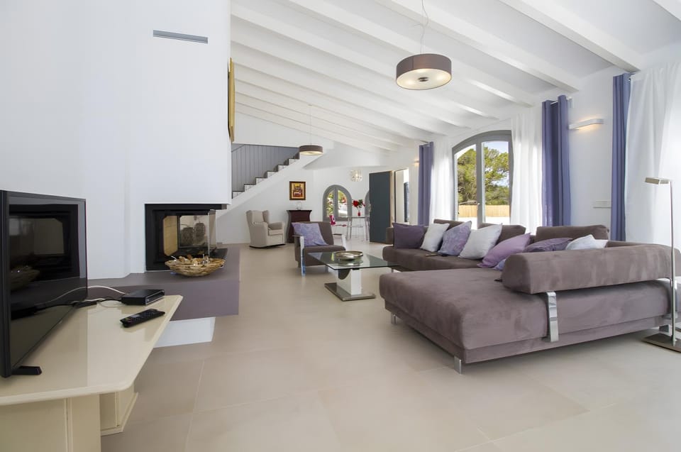 Property building, Living room