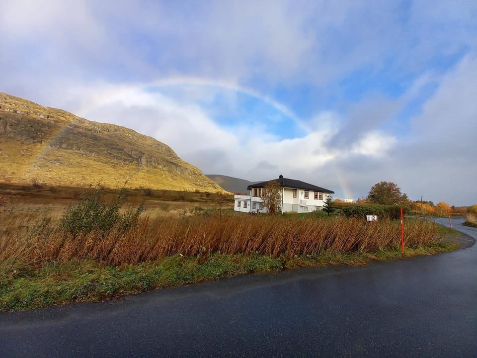 Milas House two apartments Apartment in Lofoten