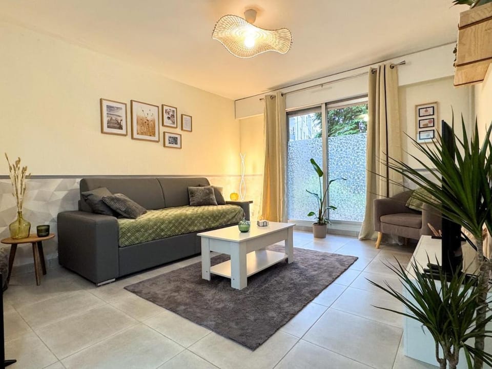 Villa Bel Air - appartement avec jardin et parking Apartment in Chartres