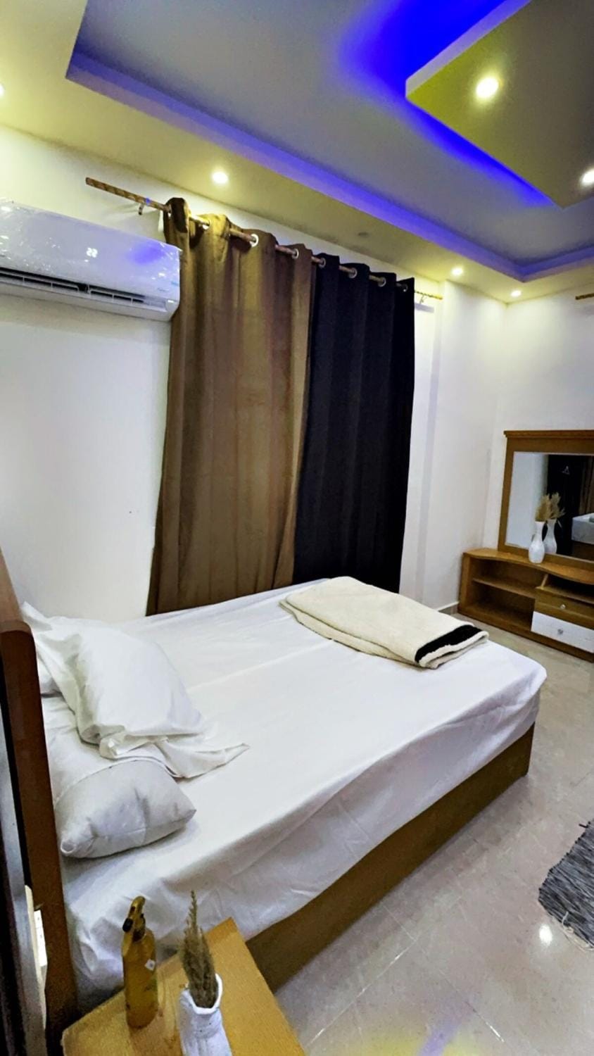 Sheikh Zayed Apartment is available for all services Apartment in Egypt