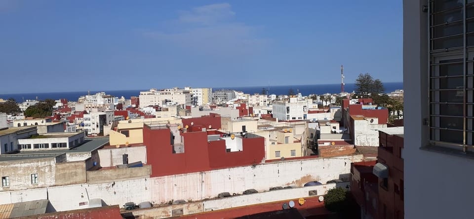 City view, Sea view