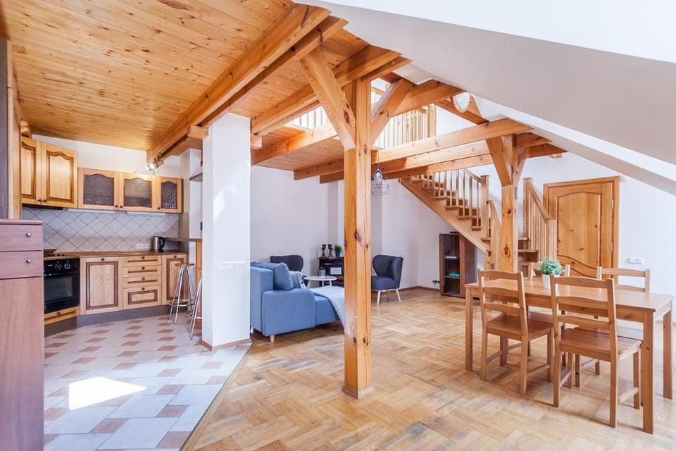 Kitchen or kitchenette, Living room, Seating area