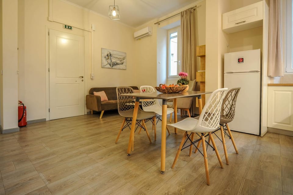 Casa Myriam, Old Town Apartment in Corfu