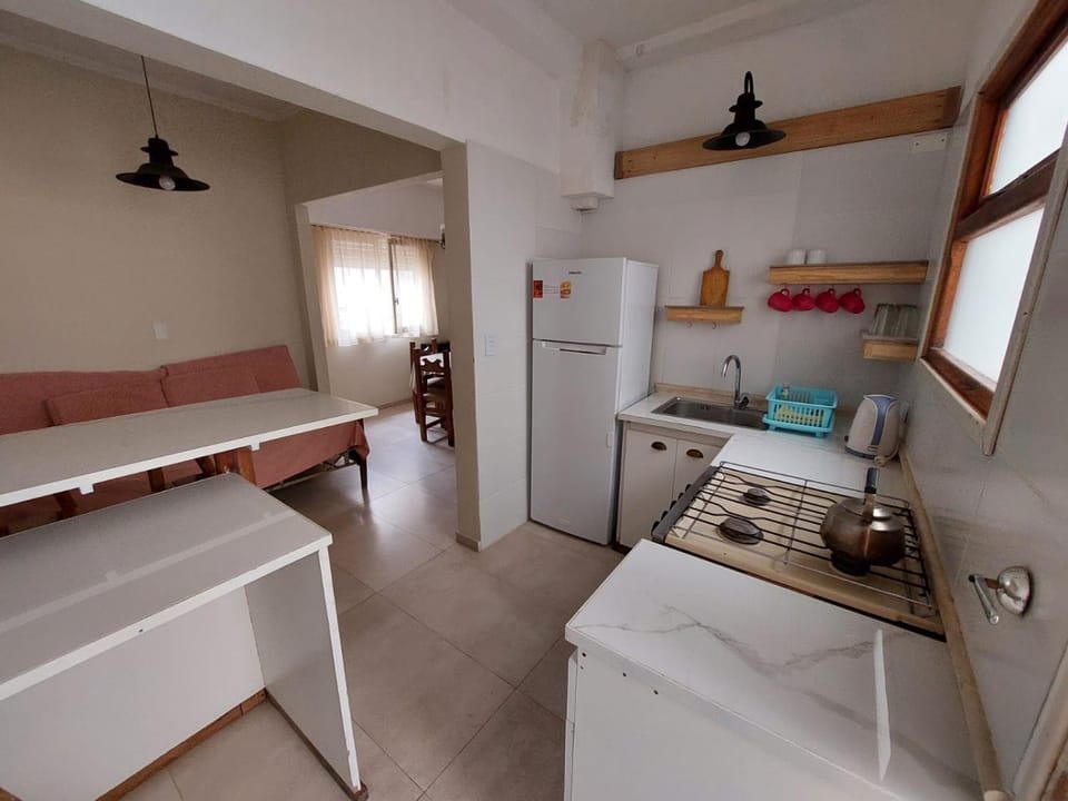 Kitchen or kitchenette, oven