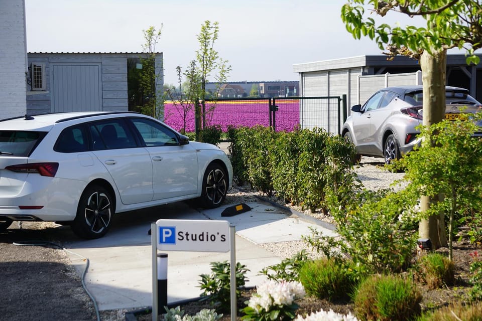 Tulip Lodges Bed and Breakfast in Noordwijkerhout