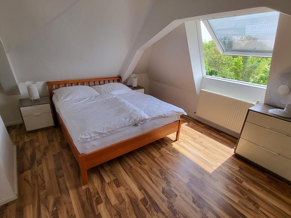 Dachgeschosswohnung 1 - Apartments am Schloss Apartment in Bavaria