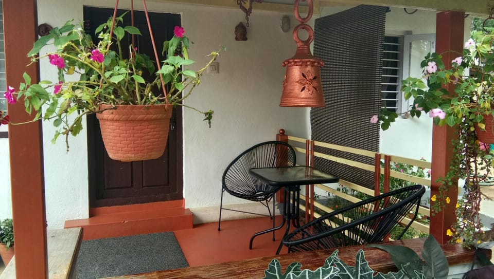 The Blue Mountains Estate Stay Bed and Breakfast in Kerala