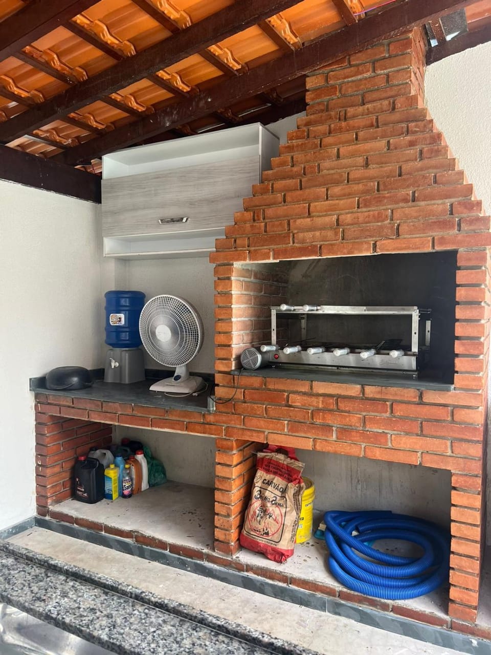 BBQ facilities, Kitchen or kitchenette