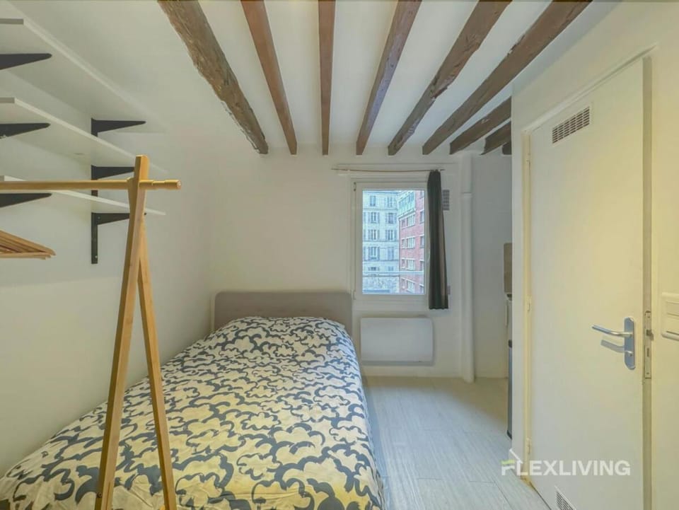 Immeuble Lacépède Apartment in Paris