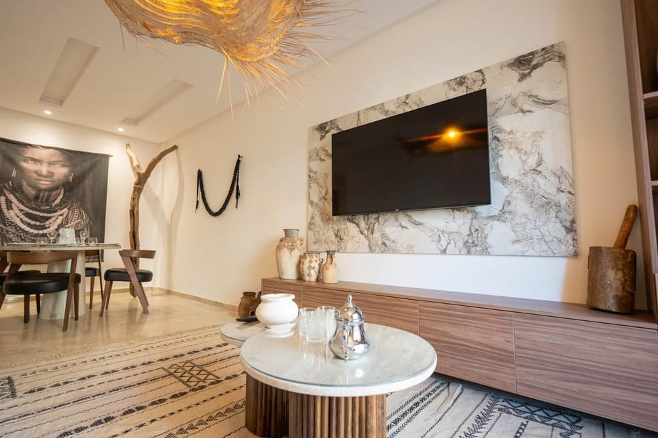 TV and multimedia, Living room, Decorative detail