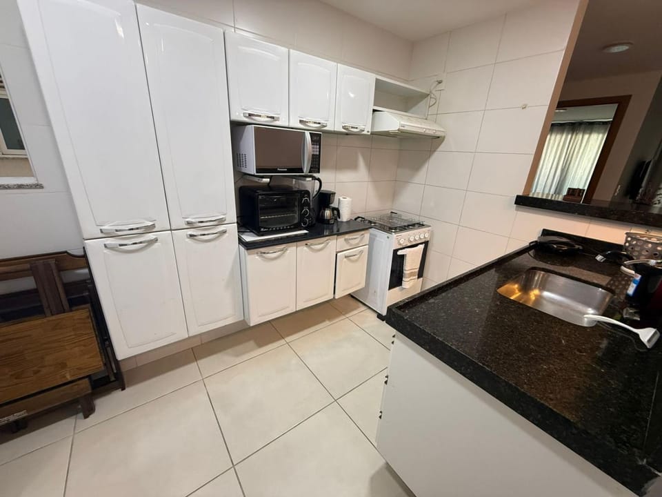 Lebon Vivant Praia Grande Apartment in State of Rio de Janeiro