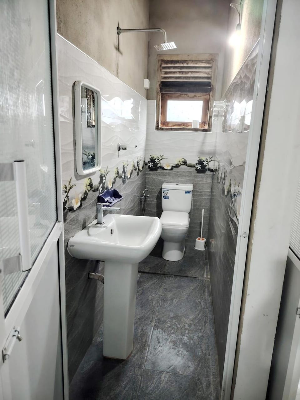 Shower, Toilet, Bathroom, bidet