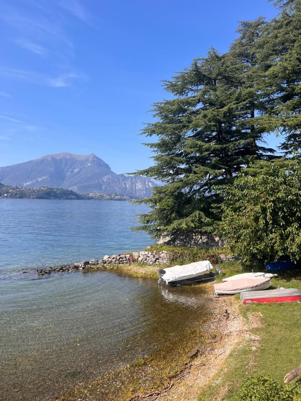 Fisherman House House in Lierna