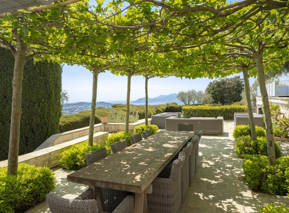 Les Moines Villa in Mouans-Sartoux