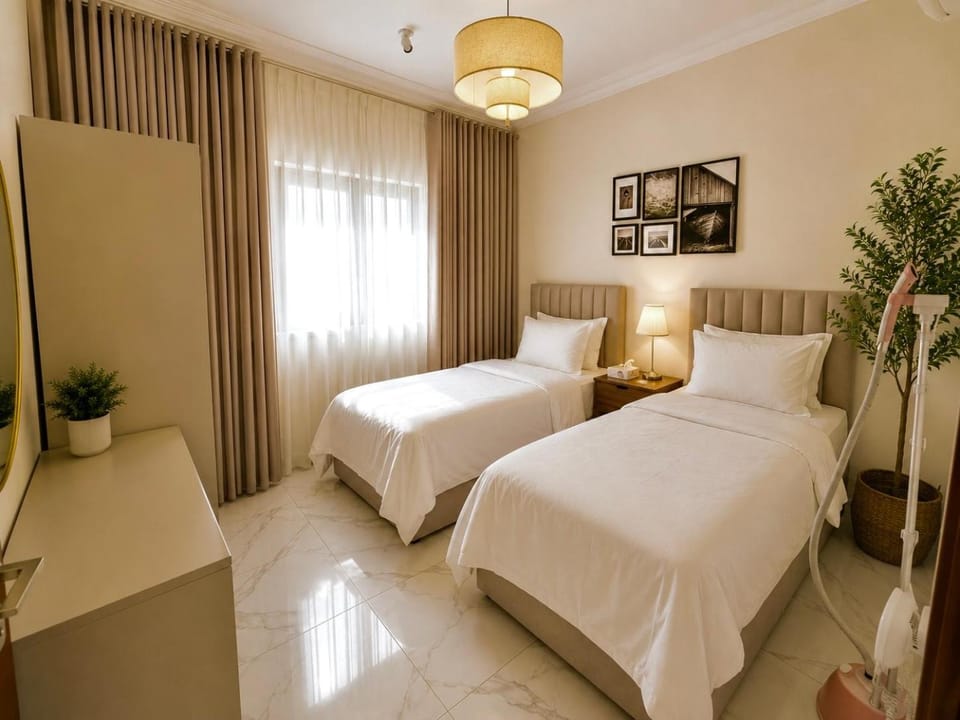 Three Rooms Family Apartment in Heart of Olaya Apartment in Al Khobar