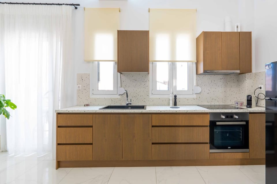 Kitchen or kitchenette, oven, stove