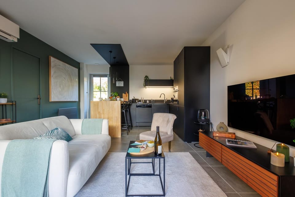 TV and multimedia, Living room