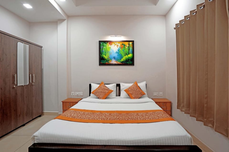 Bed, Photo of the whole room, Bedroom, wardrobe