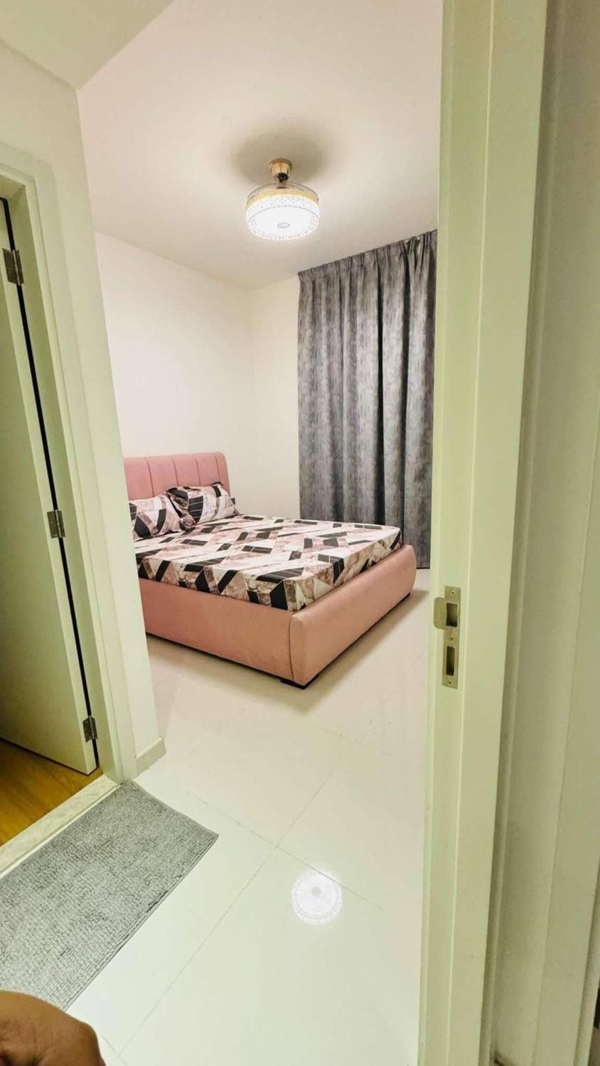 014 - Damac Hills Apartment in Dubai