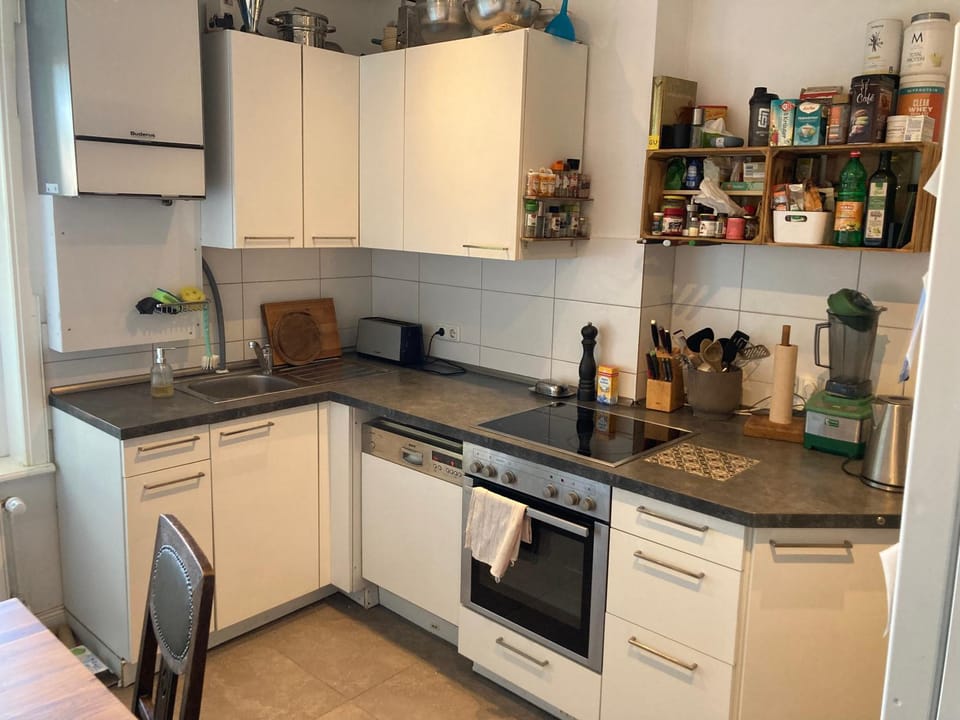 Coffee/tea facilities, Kitchen or kitchenette, Communal kitchen, dishwasher, oven, pet friendly, stove, toaster